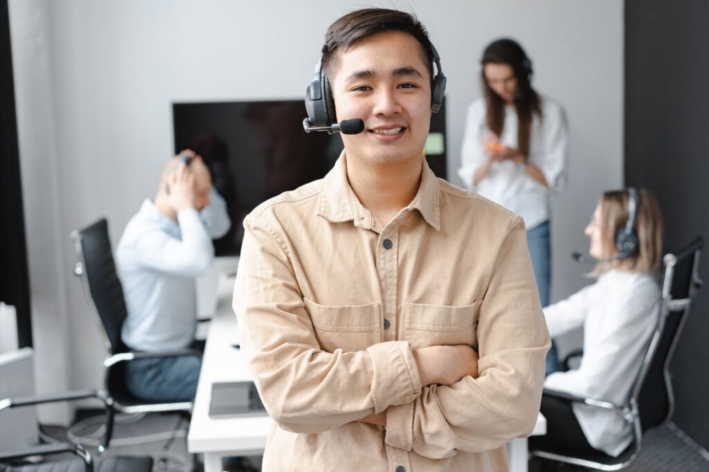 outsourcing customer service blog image